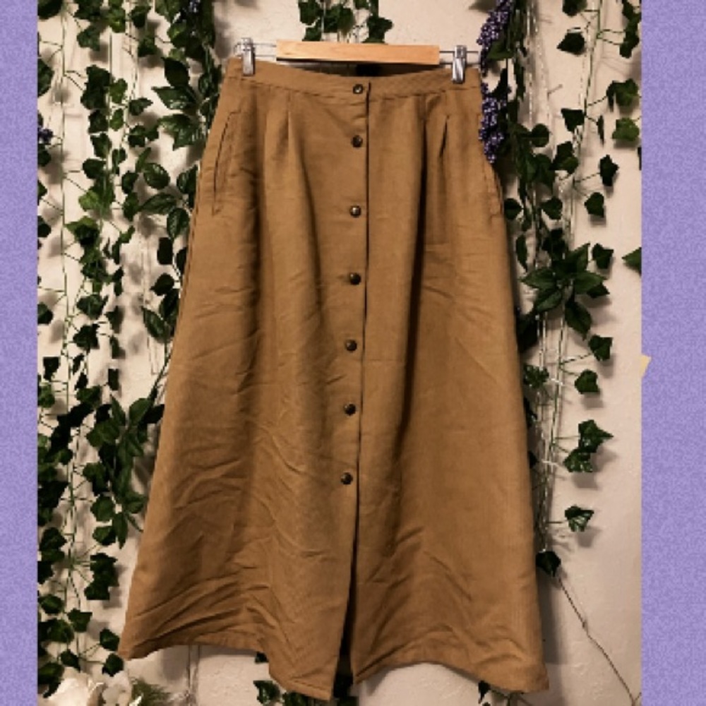 Napa Valley Button up skirt